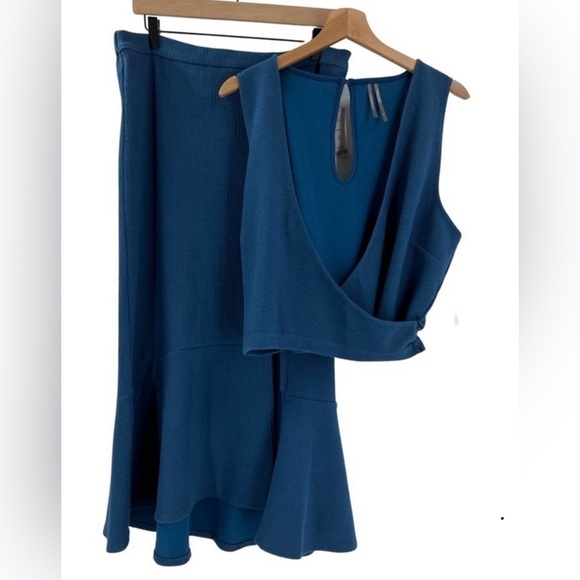 Anthropologie 2 Piece Set - Picture 6 of 9